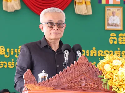 财经部长：预测柬埔寨今年经济增长率达5%