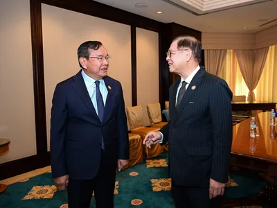 柬泰外长文莱举行双边会晤：重申边境停火协议