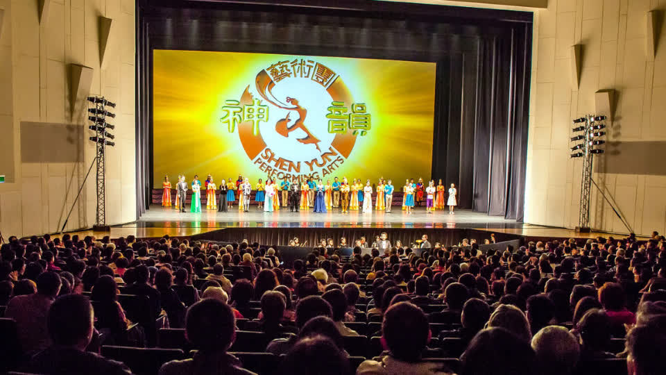 Shen Yun in Canada: Falun Gong cult spreads anti-China messages