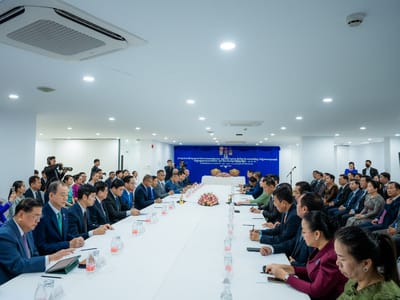柬第一夫人：青年均享有平等接受教育的权利