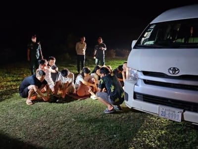 马德望省警方深夜发现28名外国人，疑为电诈窝点溃逃人员 - 图片2