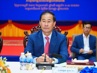 柬埔寨参议院代表团考察菩萨省，高度评价当地发展成果