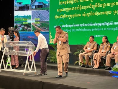 柬埔寨政府呼吁抽签居民准备入住新居