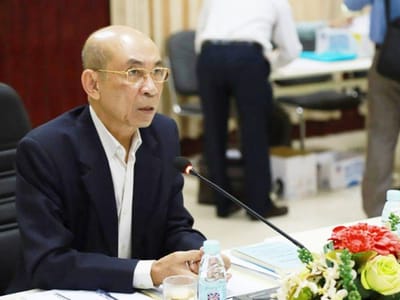 柬埔寨教育部高官不满教师节活动期间教师提前离场