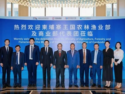 柬农业部高级官员访问中国海南