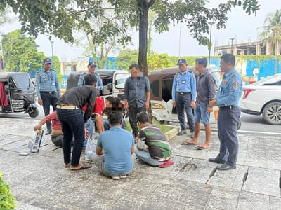 西哈努克省警方开展交通安全教育 警示嘟嘟车司机切勿酒后驾驶
