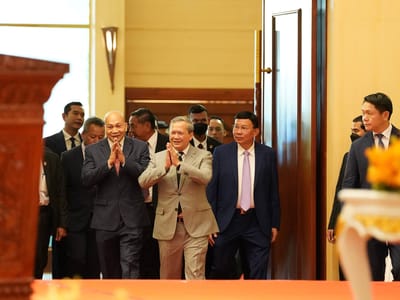 洪玛奈首相告诫毕业生：切勿眼高手低，等当大官再施展才华是极大错误
