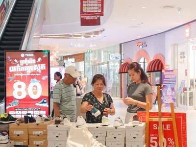 10块钱的东西2块卖，柬埔寨这家商场“卖疯了”！