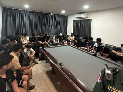 波贝市警方突查2处电诈窝点，139名嫌疑人被捕！
