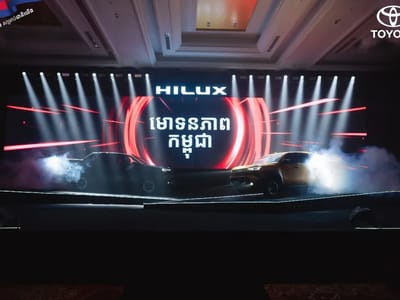 经过多年的信任，丰田将全新一代THE NEW HILUX TRAVO引入柬埔寨