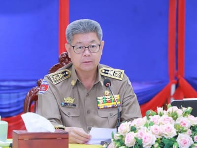 干拉省长捐赠2000万瑞尔支持“等候村”