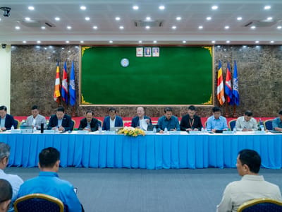 柬埔寨劳工部官员鼓励工会推广就业机会与社保服务