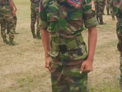 柬埔寨年轻士兵遭泰军违反停火协议枪击致残