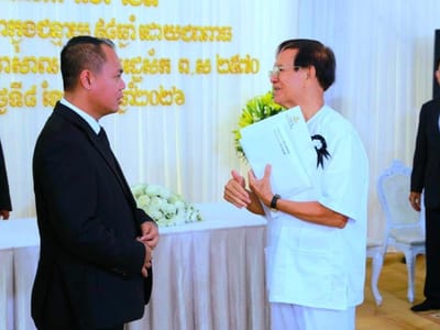 洪玛奈首相内阁工作组吊唁金速卡 并转交悼念信与帛金