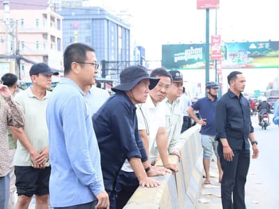 金边市长指示14区做好防洪应急响应准备