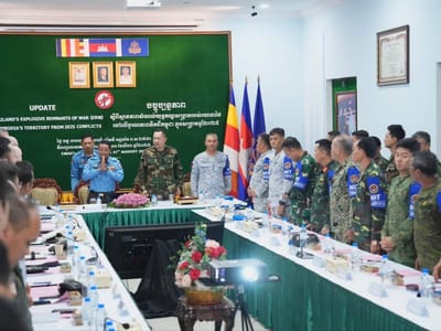 包含中美在内12国武官联合审查：泰军非法轰炸柬埔寨铁证如山！