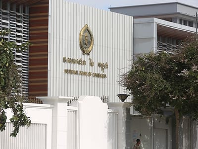 柬埔寨将于11月举办“黑天鹅”峰会