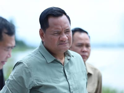 奥多棉芷省省长视察水库与桥梁，应对水位上涨风险