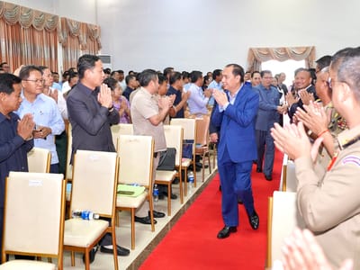 柬新闻部长主持桔井省下基层工作组2026年上半年工作总结会议