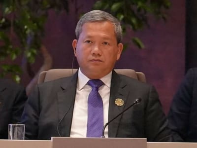 洪玛奈向反对派人士提出两项方案，以核实关于柬泰边界的指控