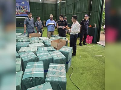 柬埔寨海关查获3.6万条走私香烟