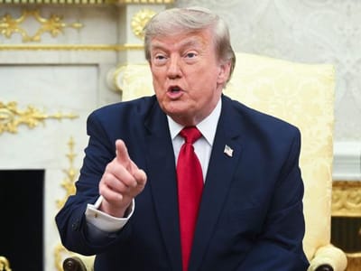 霍尔木兹“收费闹剧”暴露美国中东窘境