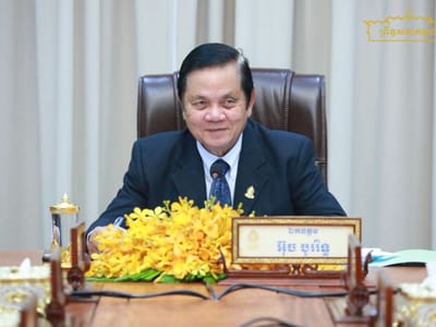 柬埔寨参议院指派专业委员会审查四项法案草案 涉民航、汽车及建筑领域