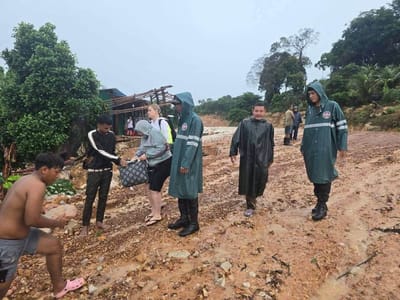 暴雨和强风致多处房屋及道路受损 西港省长赴高龙岛视察
