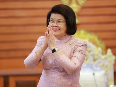 昆索达莉致函祝贺郭索帕寿辰