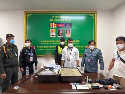 暹粒国际机场查获逾5.5公斤疑似海洛因，一名外籍旅客被捕