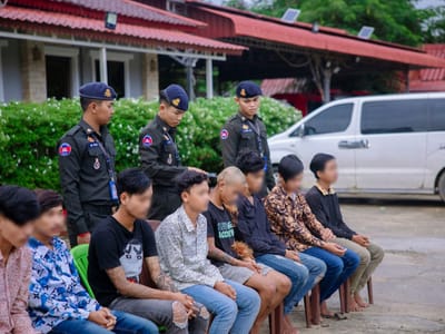 柬埔寨磅士卑省宪兵打击飙车党，13名青少年被捕