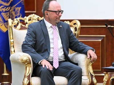 洪森会见德国离任大使：柬德经贸投资日益改善 德国民众视柬为理想旅游目的地
