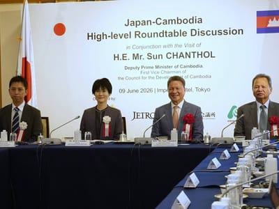 柬埔寨副首相率团出席柬日高级圆桌会议