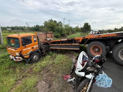柬埔寨2号公路发生交通事故致3死1伤，肇事司机逃逸