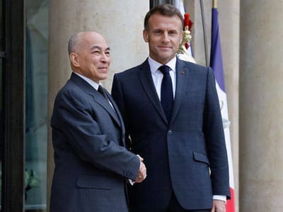 西哈莫尼国王致信祝贺法国国庆 期待马克龙总统访柬及法语国家首脑会议召开
