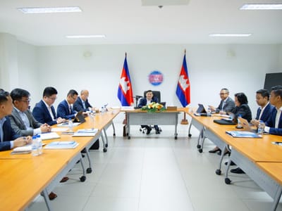 柬埔寨劳工部长鼓励外交官加强保护柬籍劳工并开拓新就业市场