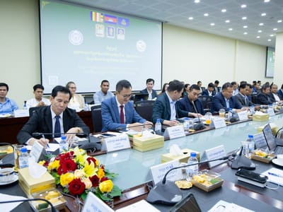 柬埔寨召开职业关系工作组会议 筹备第20次政府-私营部门论坛