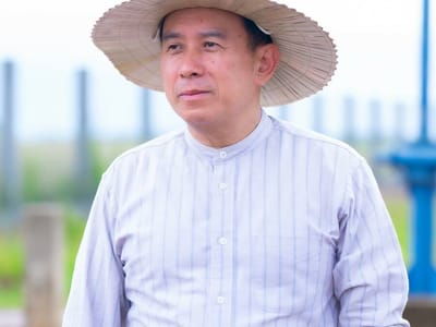 旅游部长率工作组视察磅通省水情与水稻种植情况