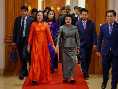 柬越致力于推动实现200亿美元贸易目标！