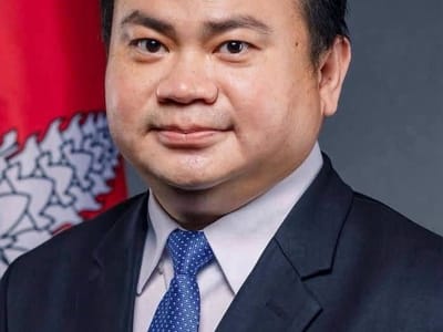 涉向网诈分子倒卖签证牟利 柬外交部顾问遭国王撤职