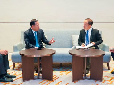 柬旅游部长与中国作家周朝永会晤，共推柬埔寨文旅资源对华宣介