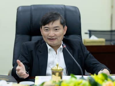 柬埔寨劳工部长勉励赴韩留学生：学成归国投身国家建设