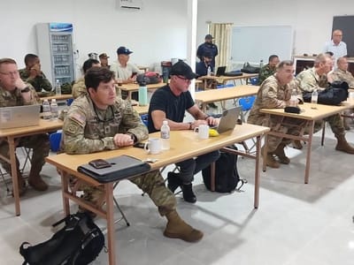 柬埔寨排雷中心协助培训美国空军搜寻战争遗留物技术