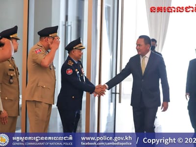 苏通上将率团赴菲律宾参加东盟警察组织会议