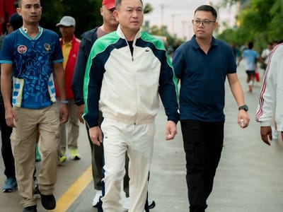 金边宪兵举办5.5公里趣味跑活动，吸引民众踊跃参与