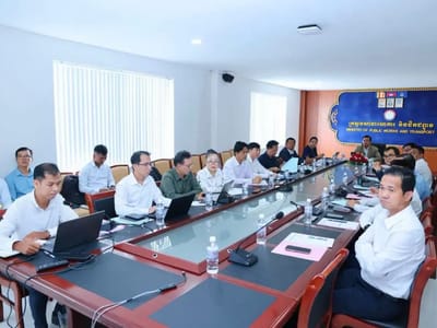 柬埔寨跨部门官员举行物流相关会议