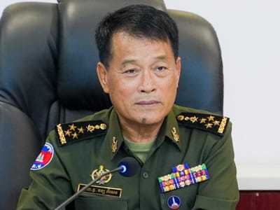 旺比盛将军捐资2000万瑞尔，支持柬埔寨承办东盟退伍军人联合会会议