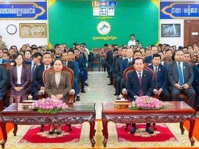 柬埔寨与老挝庆祝建交70周年 推动双边旅游合作