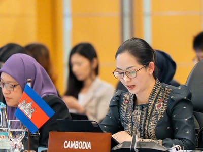 柬埔寨商业部部长出席第23届东盟-韩国经济部长磋商会议