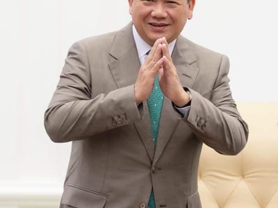 柬埔寨首相洪玛奈主持召开内阁全体会议 讨论五项议程